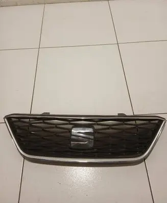 Seat Ibiza IV (6J,6P) Front grill 6J0853654g