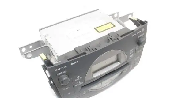 Toyota RAV 4 (XA20) Radio/CD/DVD/GPS head unit 8612042220