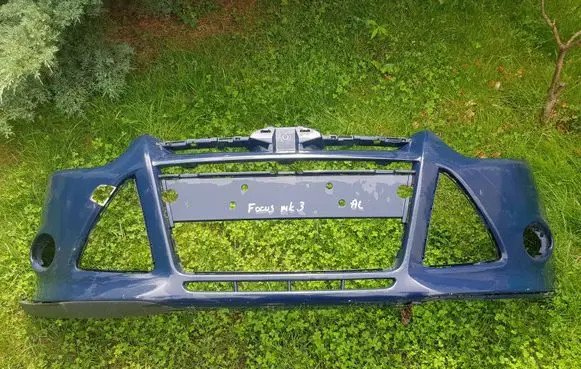 Ford Focus Front bumper BM5117757