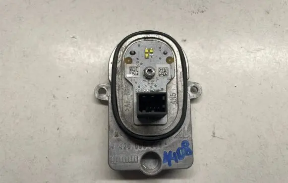 Volkswagen Tiguan LED ballast control module 1420000844