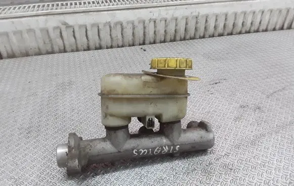 Chrysler Stratus Master brake cylinder 