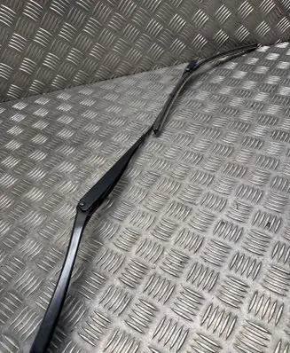 BMW X7 G07 Front wiper blade arm 5A59A99