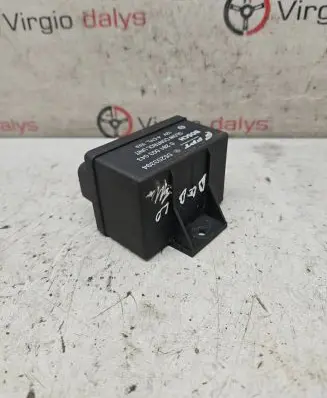 Fiat Doblo Glow plug pre-heat relay 55203394 0281003043