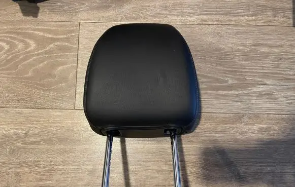 Honda HR-V Front seat headrest 