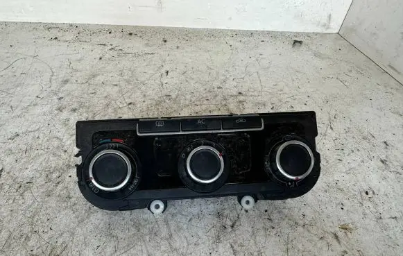 Volkswagen Eos Climate control unit 3C8907336