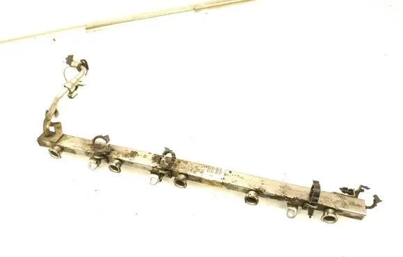 Hummer H3 Fuel main line pipe 954342