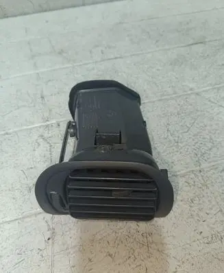 Dashboard side air vent grill/cover trim