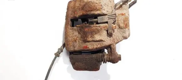 Mercedes-Benz C W203 Front brake caliper
