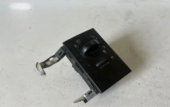 Mercedes-Benz Vito Viano W639 Light switch A6395450204