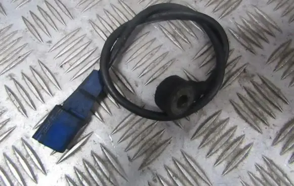 Audi A4 S4 B6 8E 8H Detonation knock sensor 06d905377