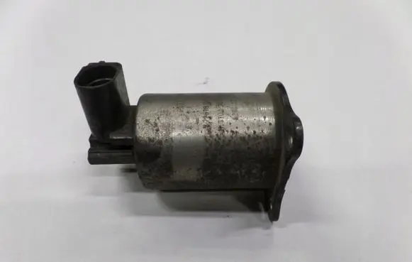 Nissan Almera N16 EGR valve 8200164563