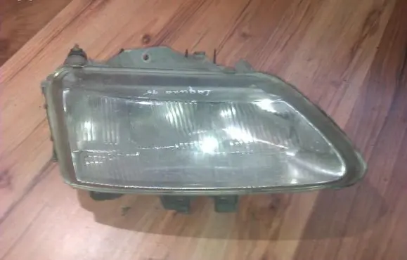 Renault Laguna I Headlight/headlamp 13996600re