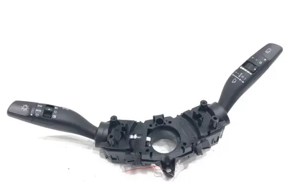 KIA Rio Wiper turn signal indicator stalk/switch 93404-D4962