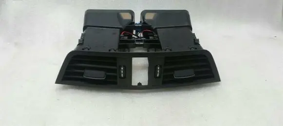 Mercedes-Benz E C207 W207 Dash center air vent grill A2078300054