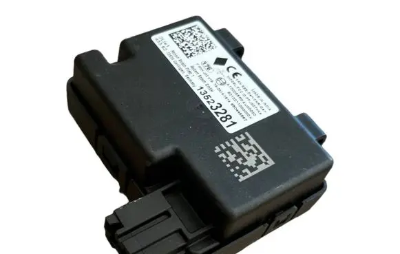 Opel Astra K Door central lock control unit/module 13523281 433927083 F00HJ02019