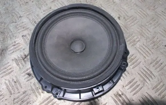 KIA Ceed Rear door speaker