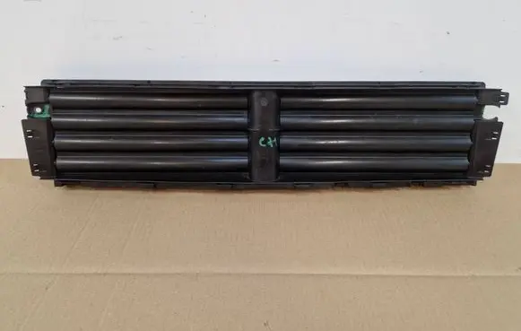 Volkswagen Golf VII Intercooler air guide/duct channel 5G0122321H