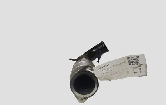 Volvo V40 Intercooler hose/pipe AV616C750AE