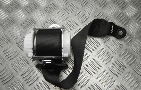 BMW i3 Front seatbelt 7305643 M4664