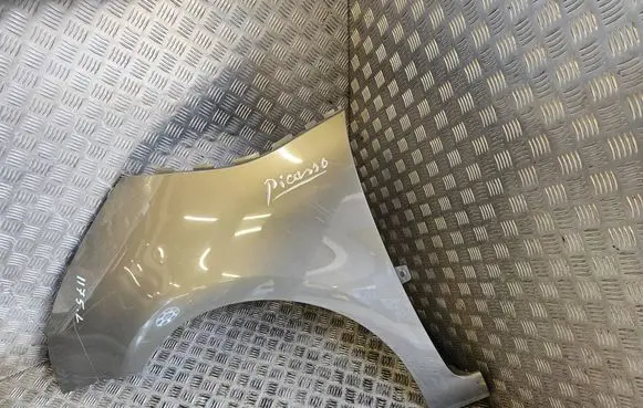 Citroen C4 I Picasso Fender 9652990880