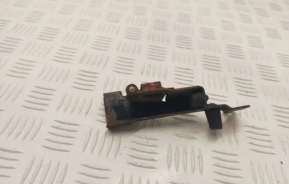 Opel Vivaro Sliding door check strap stopper