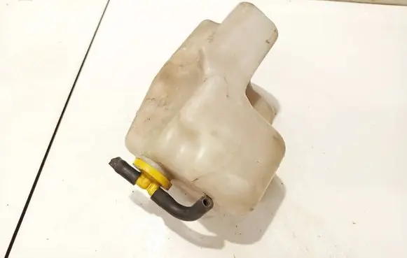 Coolant expansion tank/reservoir