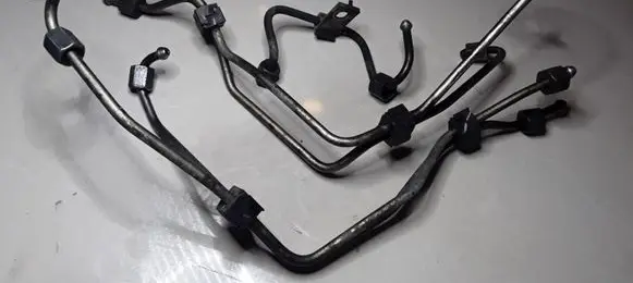 Ford Focus Fuel injector supply line/pipe 