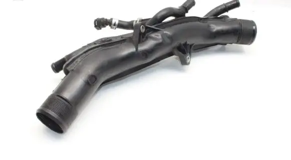 Toyota Avensis T270 Intercooler hose/pipe 173610X010