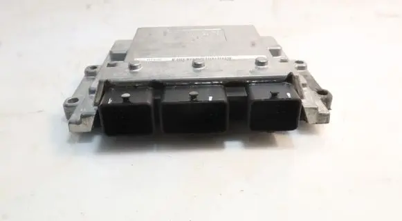 Ford C-MAX I Engine control unit/module ECU