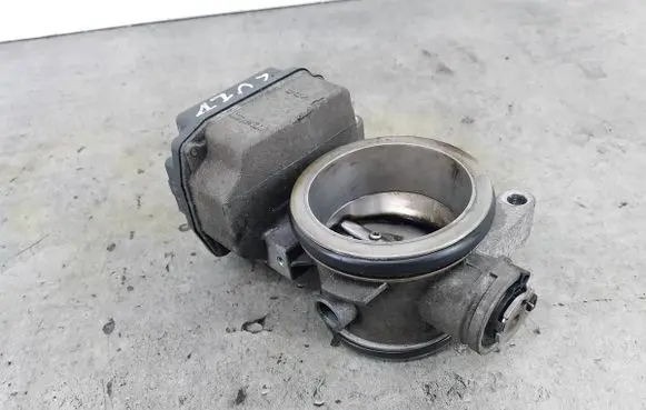 Renault Laguna II Throttle body valve 