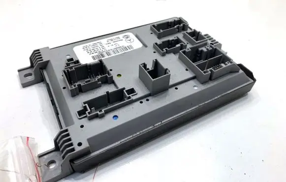 Mercedes-Benz GLE W167 Central body control module A1679005607
