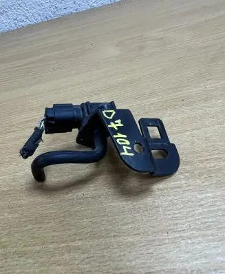 Mercedes-Benz A W169 Air pressure sensor A0041533128 D7104