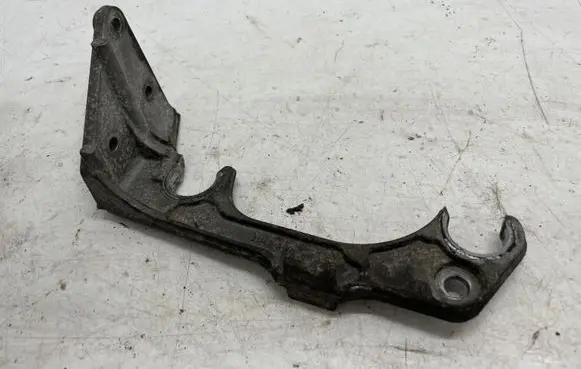 Mercedes-Benz E W212 Other engine bay part A6510940127