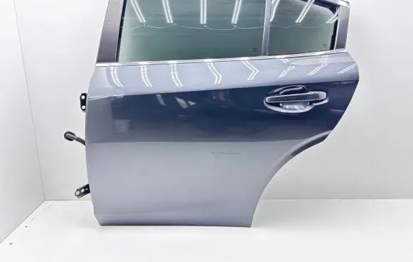 Rear door
