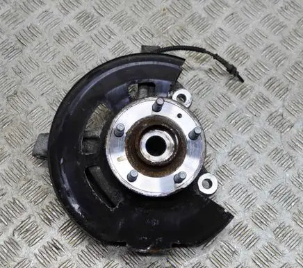 Opel Astra K Front wheel hub 557804735