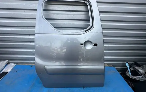 Peugeot Partner Side sliding door 