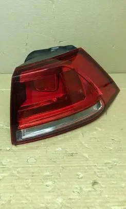 Volkswagen Golf VII Rear/tail lights 5G0945096M