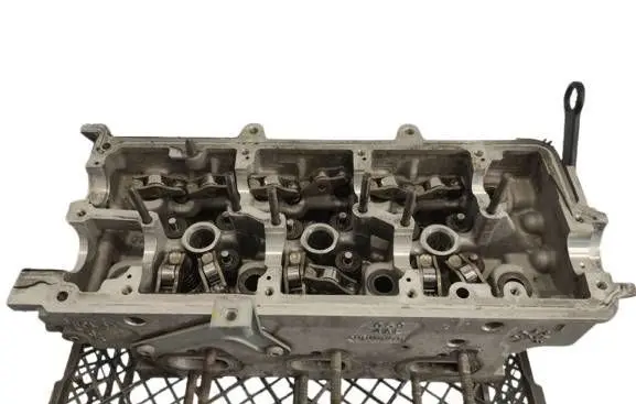 Audi A6 S6 C6 4F Engine head 0594AL