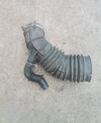 Toyota Corolla Verso AR10 Intercooler hose/pipe