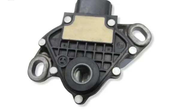 Toyota Avensis T270 Vacuum valve 8945148010