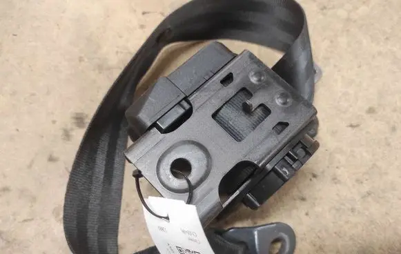 Citroen C5 Rear seatbelt 33052806 96325577XX