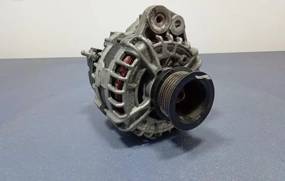 Volvo S90, V90 Generator/alternator 30659580