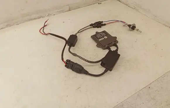Mercedes-Benz E W212 Headlight ballast module Xenon