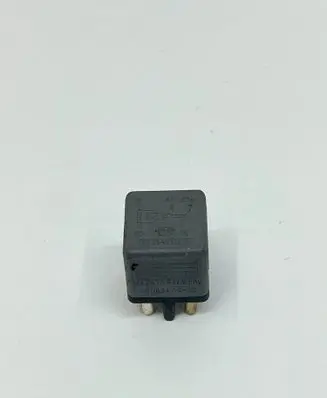 Mercedes-Benz SL R129 Other relay A0015420219 0015420219