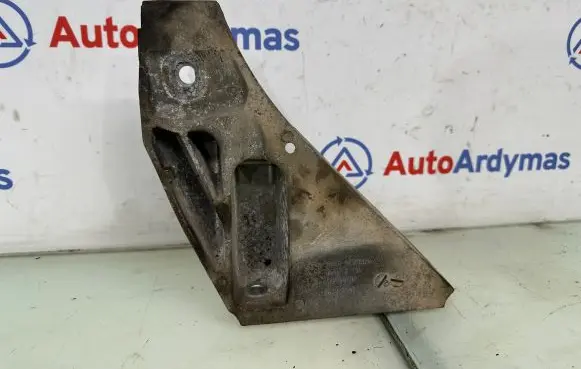 BMW X5 E70 Engine mounting bracket 6772680 22116772680