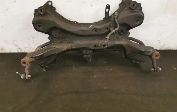 Toyota Avensis T270 Front subframe