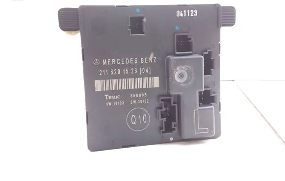 Mercedes-Benz E W211 Door control unit/module 2118201526 356805