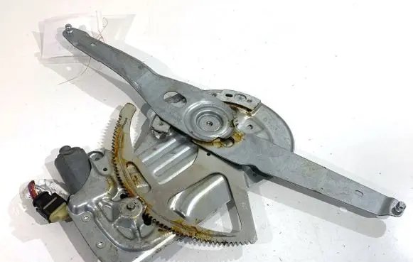 Volvo XC90 Front door window regulator with motor