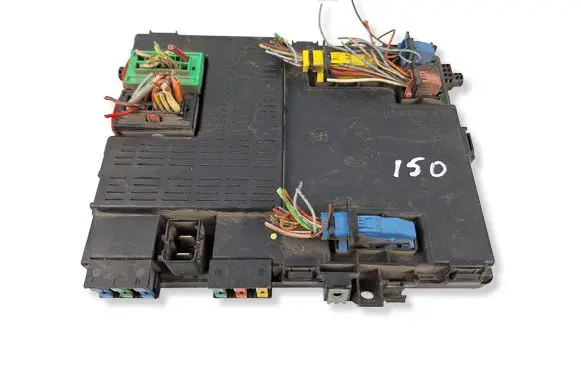 Citroen Xsara Fuse module 9649491080 73008512