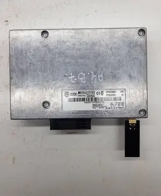 Audi A4 S4 B8 8K Bluetooth control unit module 8T0862335C